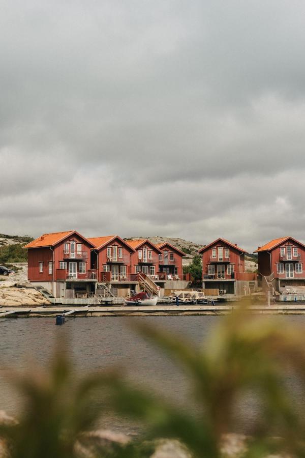 Hotel Strana Halleviksstrand Bagian luar foto