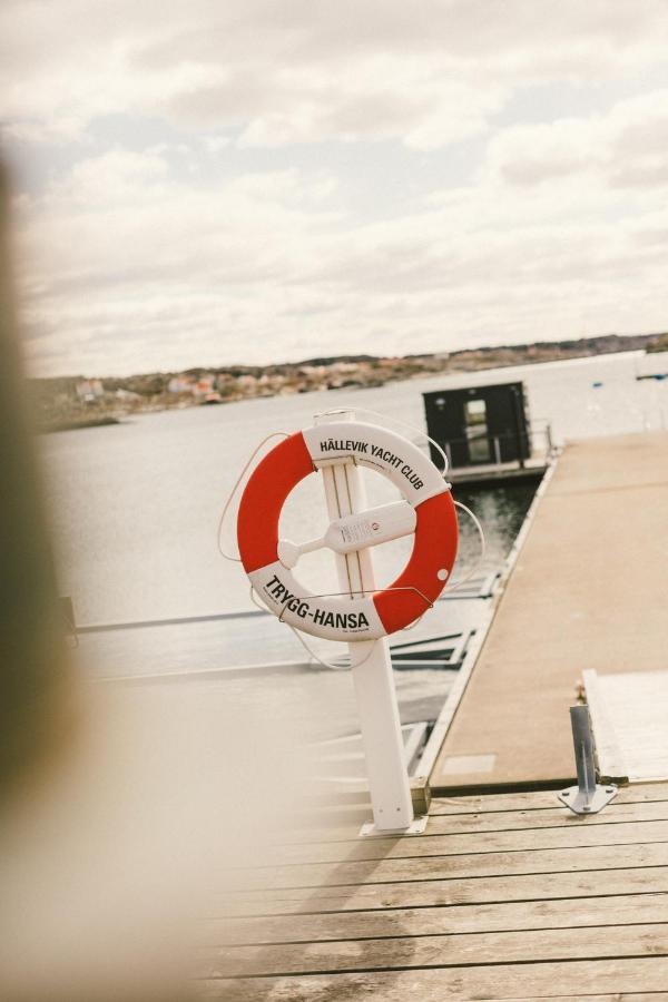 Hotel Strana Halleviksstrand Bagian luar foto