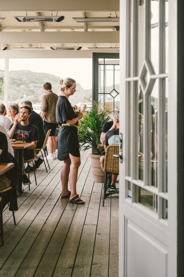 Hotel Strana Halleviksstrand Bagian luar foto