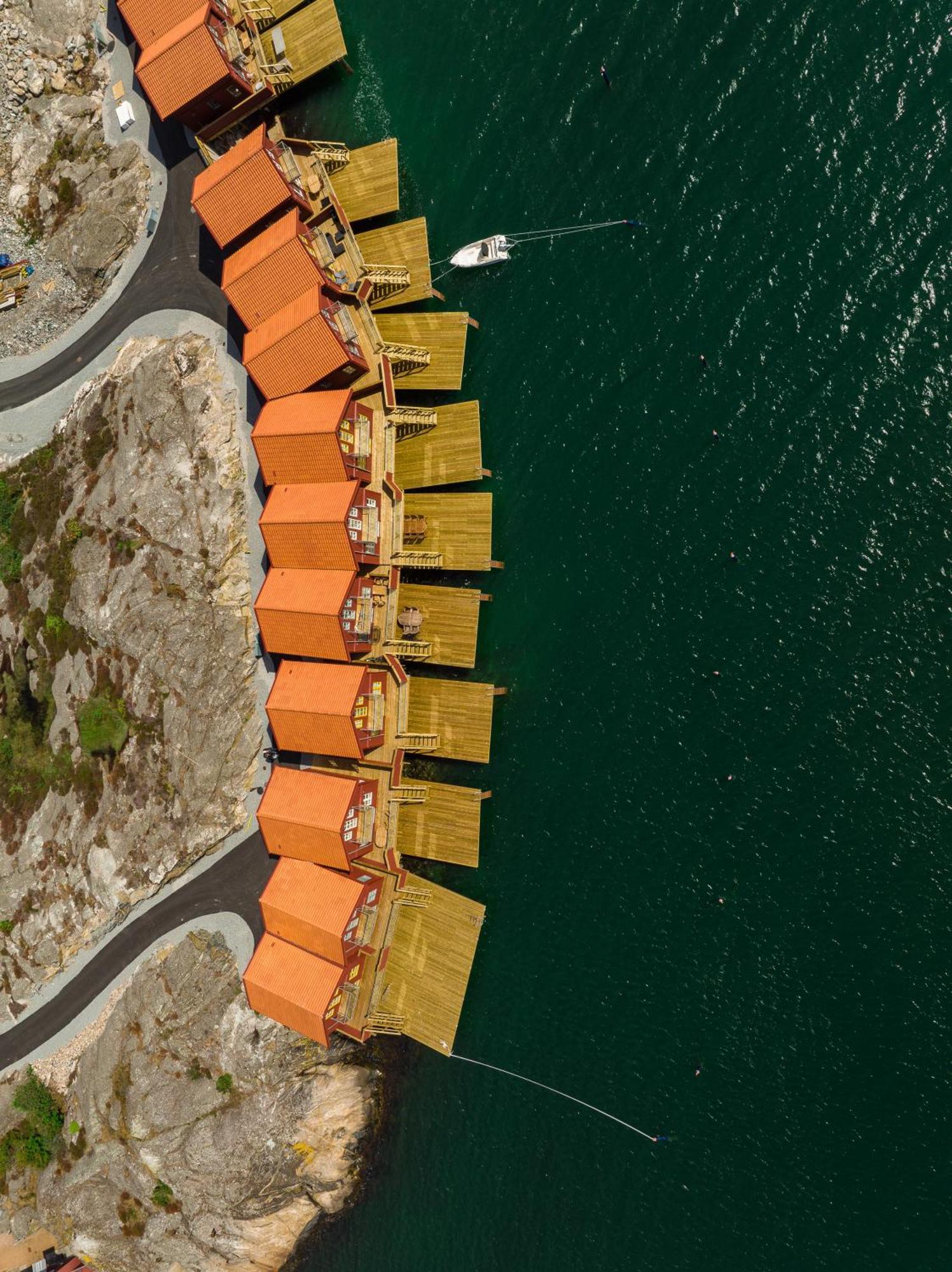 Hotel Strana Halleviksstrand Bagian luar foto